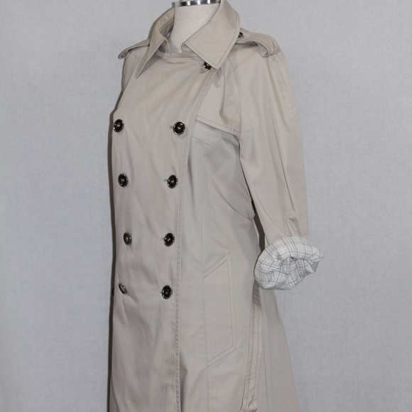 London Fog beige Double Breasted Trench Coat - Picture 11 of 15